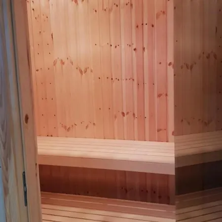 Surf And Family Sauna And Apartmán *